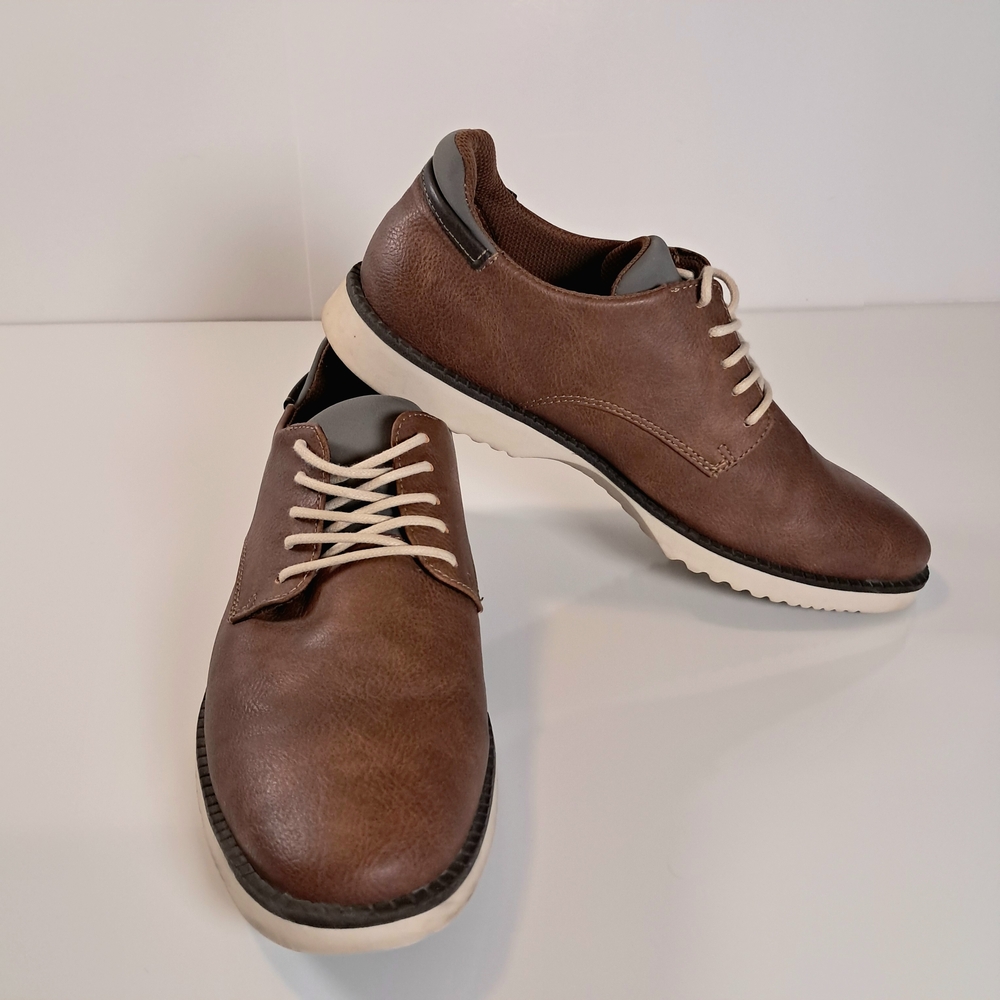 Dr. Scholl's Brown Leather Oxfords with Cream Soles